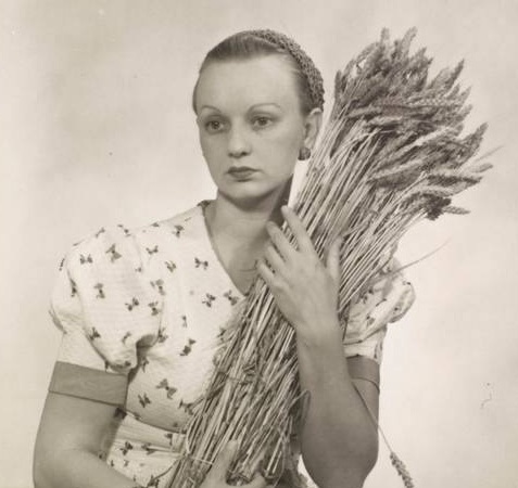 Ithell Colquhoun (Man Ray 1932)